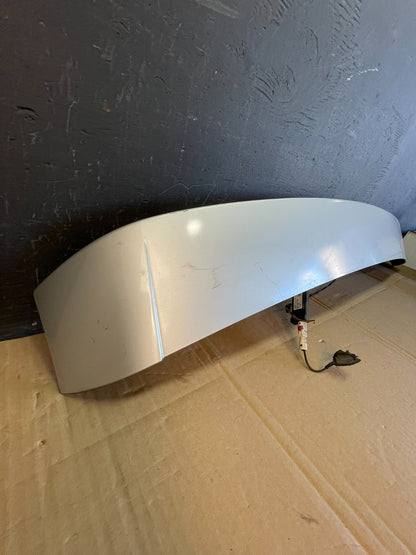 2007 to 2009 AUDI Q7 Rear Tailgate Spoiler W/ 3RD Third Brake Light OE AC5302 DG1