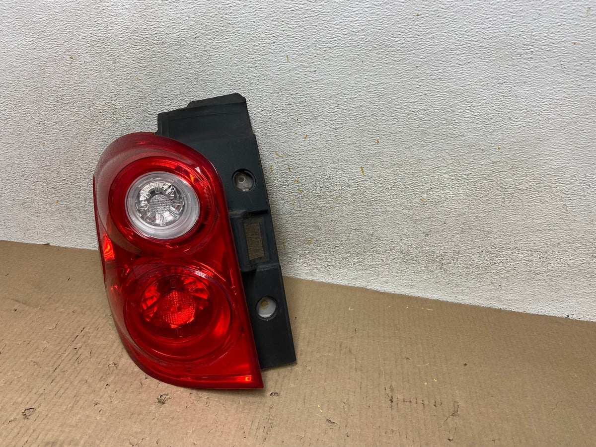 2010 to 2015 Chevrolet Equinox Left Driver Lh Side Tail Light AH5915 LK2