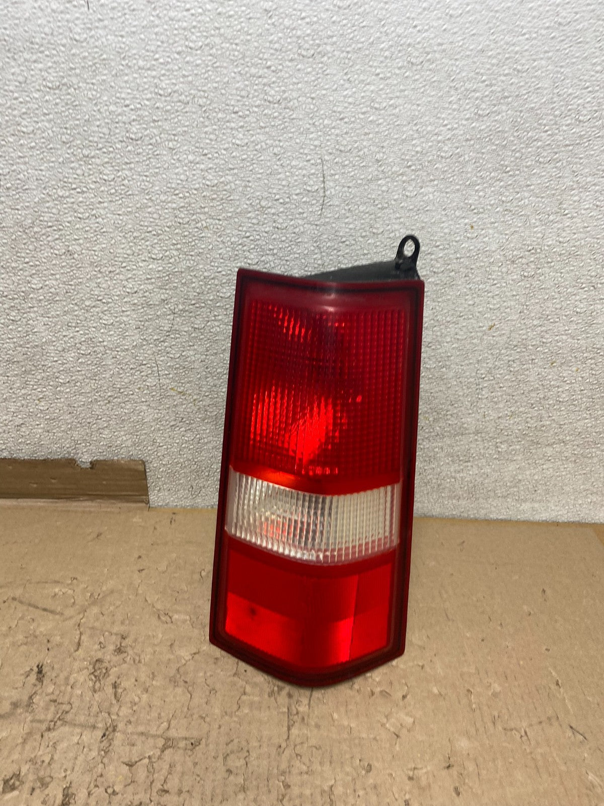 2003 2017 Chevrolet Express 1500 2500 3500 Right Passenger Tail Light U2349 DW0