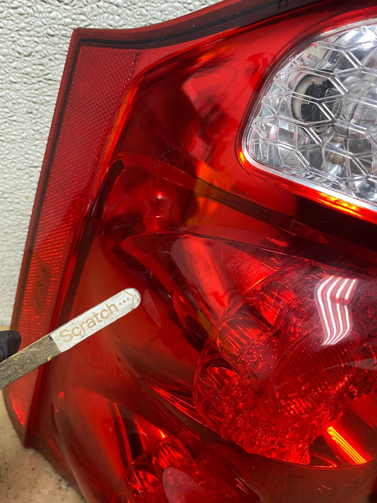 2011 to 2018 Dodge Grand Caravan Left+Right Tail Lights Led V8037 DW3