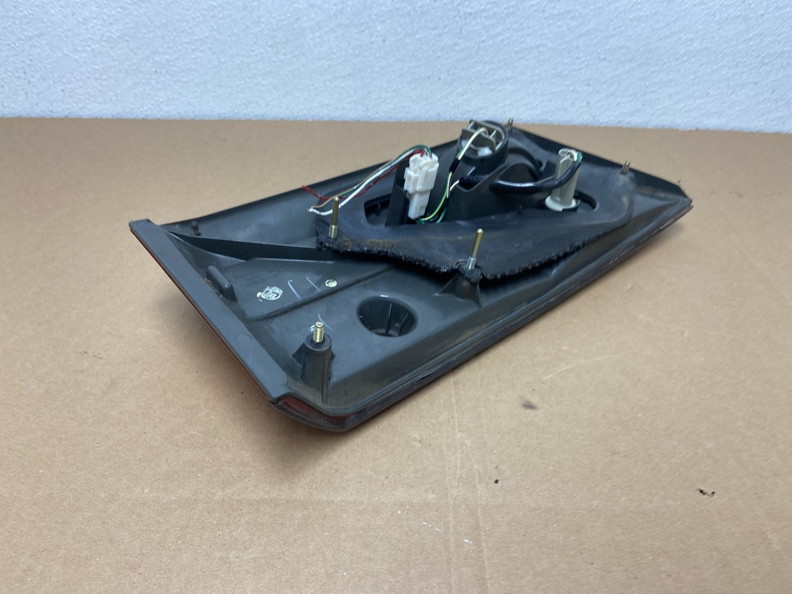 1997 1998 1999 Lexus ES300 Right Passenger Side Tail Light Inner Oem AB6308 DW3