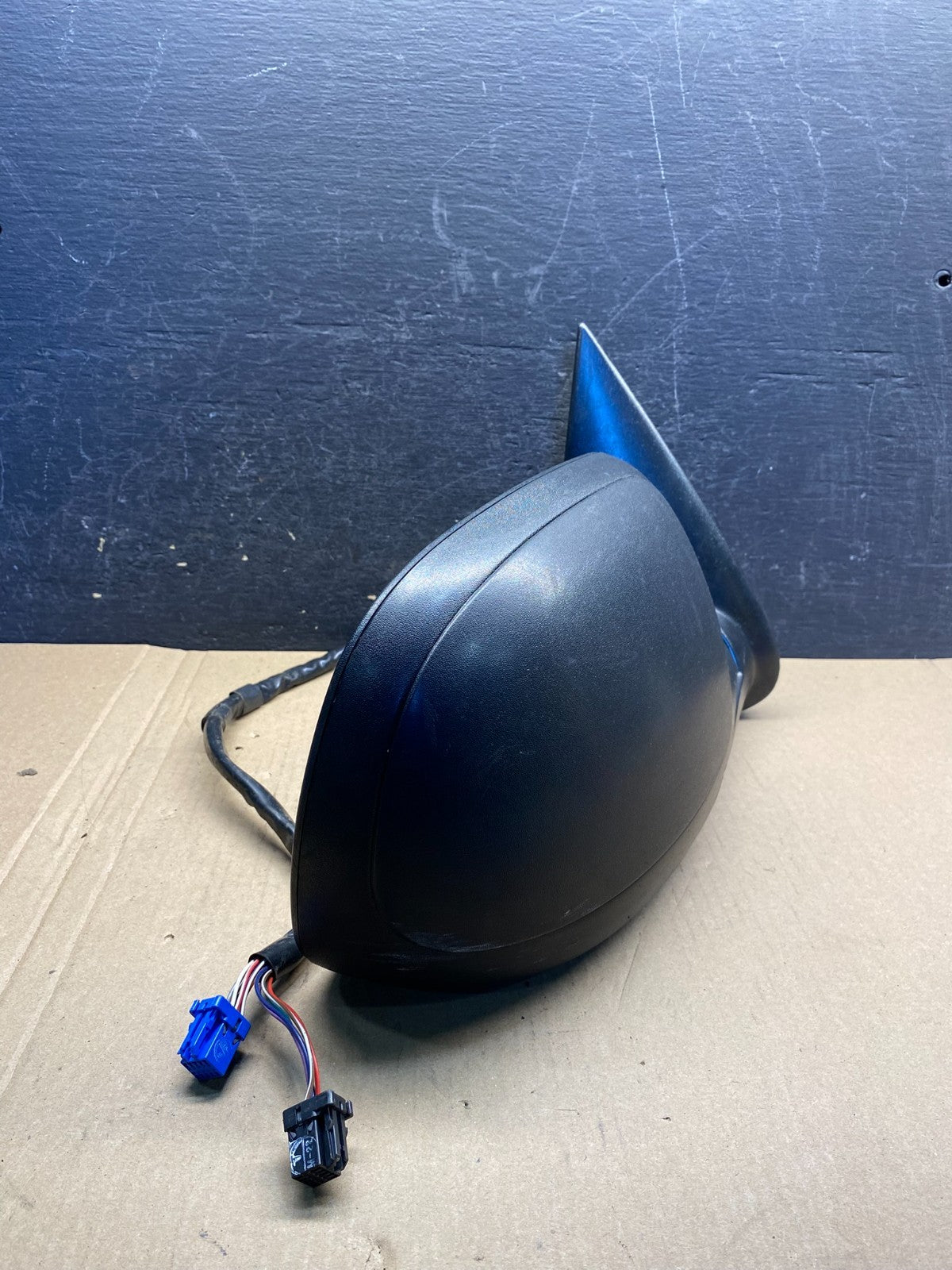 2003-2006 Chevrolet Tahoe Suburban Right Passenger Turn Door Mirror AG3512 DW1