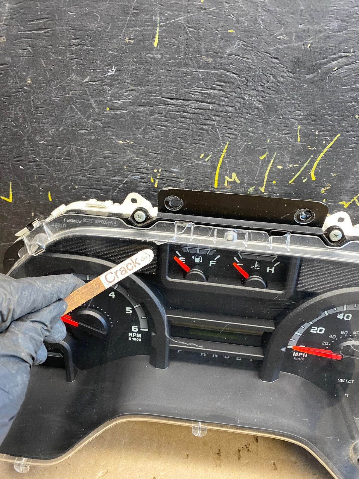 2011 Ford E150 VAN Gauge Speedometer Cluster bc2t-10849-ad AB2101 DG2
