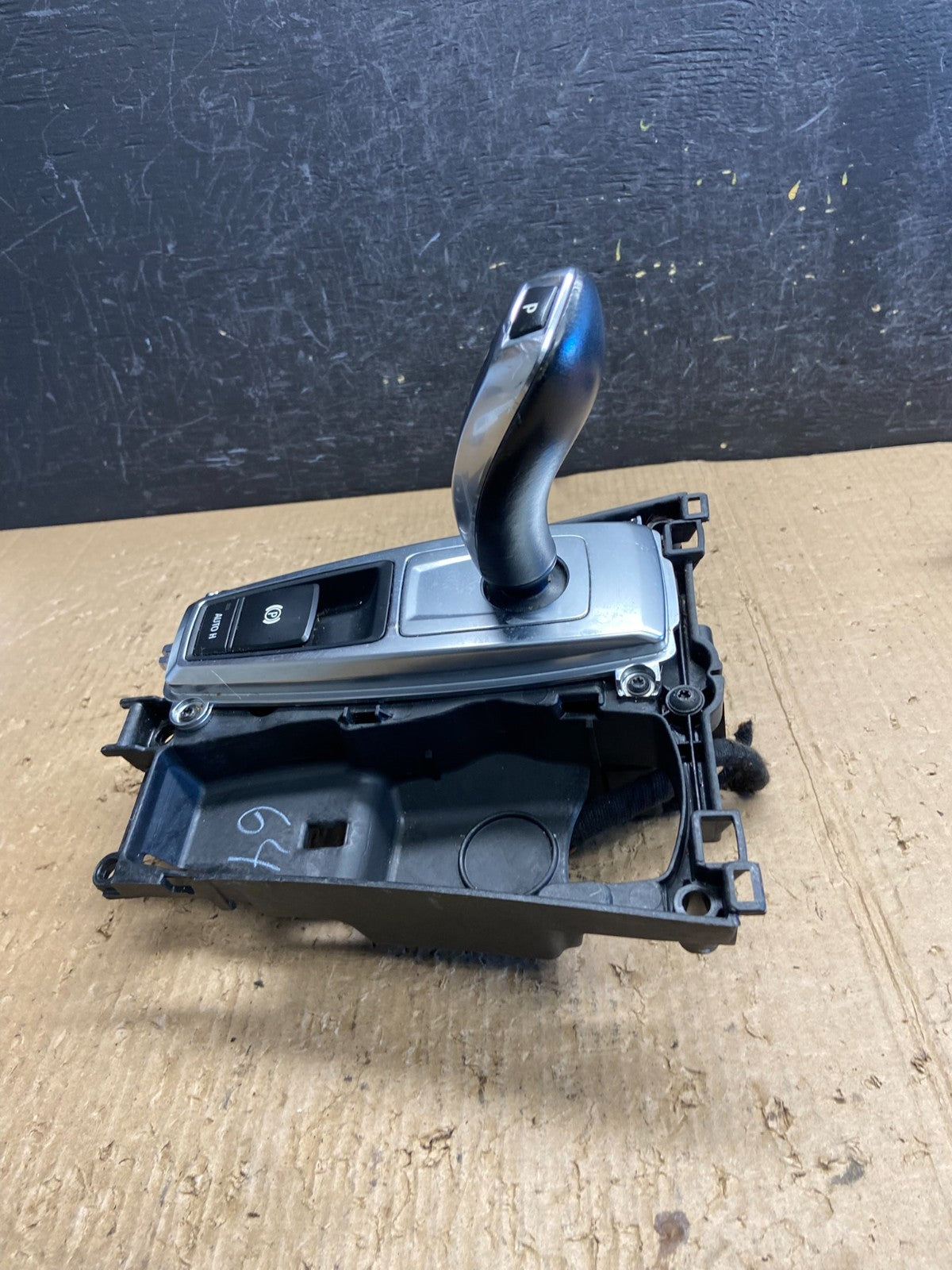 2007 to 2013 BMW X5 E70 Shift Shifter Selector Gear W/ Bezel AF1723 DG3