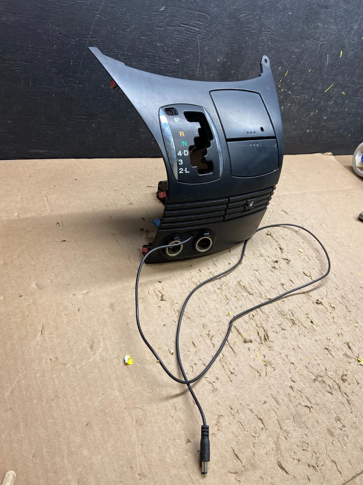 2004-2010 Toyota Sienna Center Console Dash Cupholder Bezel Trim T6036 DG1