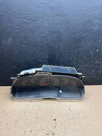 1997 to 2003 Ford Econoline E150 E250 Speedometer Instrument Cluster T59440