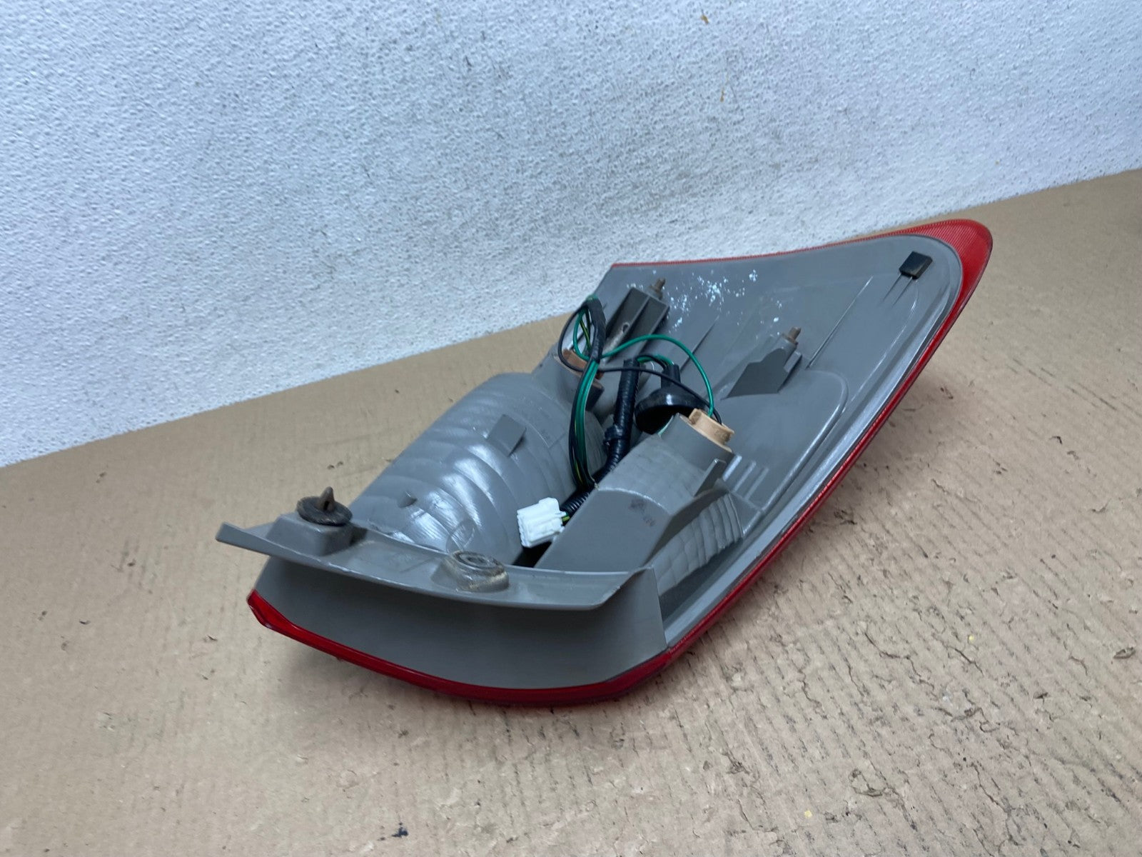 2008 to 2015 Nissan Rogue Right Passenger Rh Side Tail Light AF2904 LK4