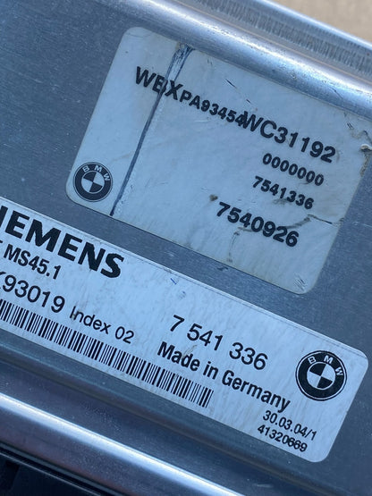 2004 - 2005 BMW 325i 525i ECU ECM Engine Control Module Computer ai4959 DG2