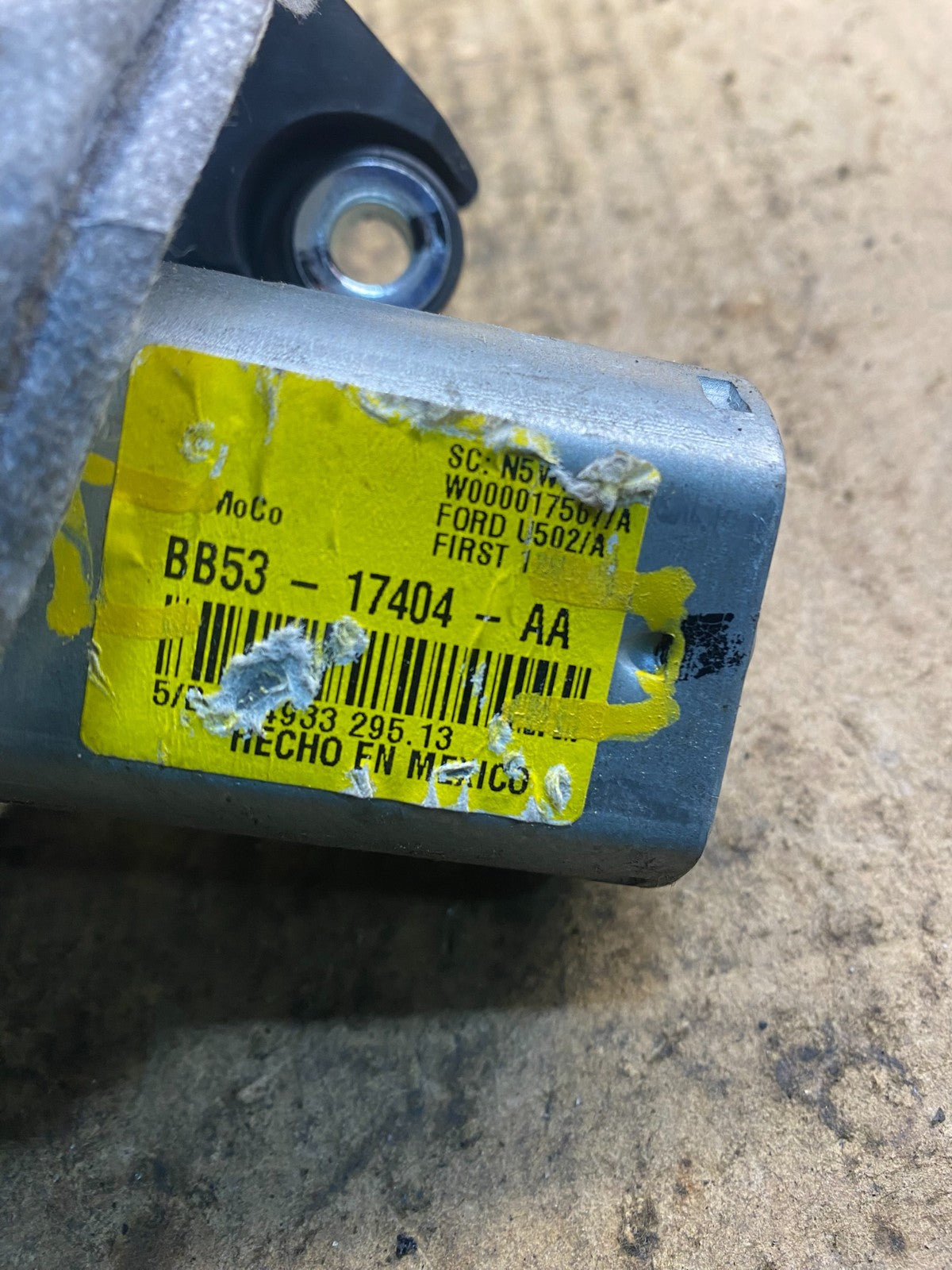 2011 to 2019 Ford Explorer Rear Windshield Wiper Motor OEM z2444 DG4