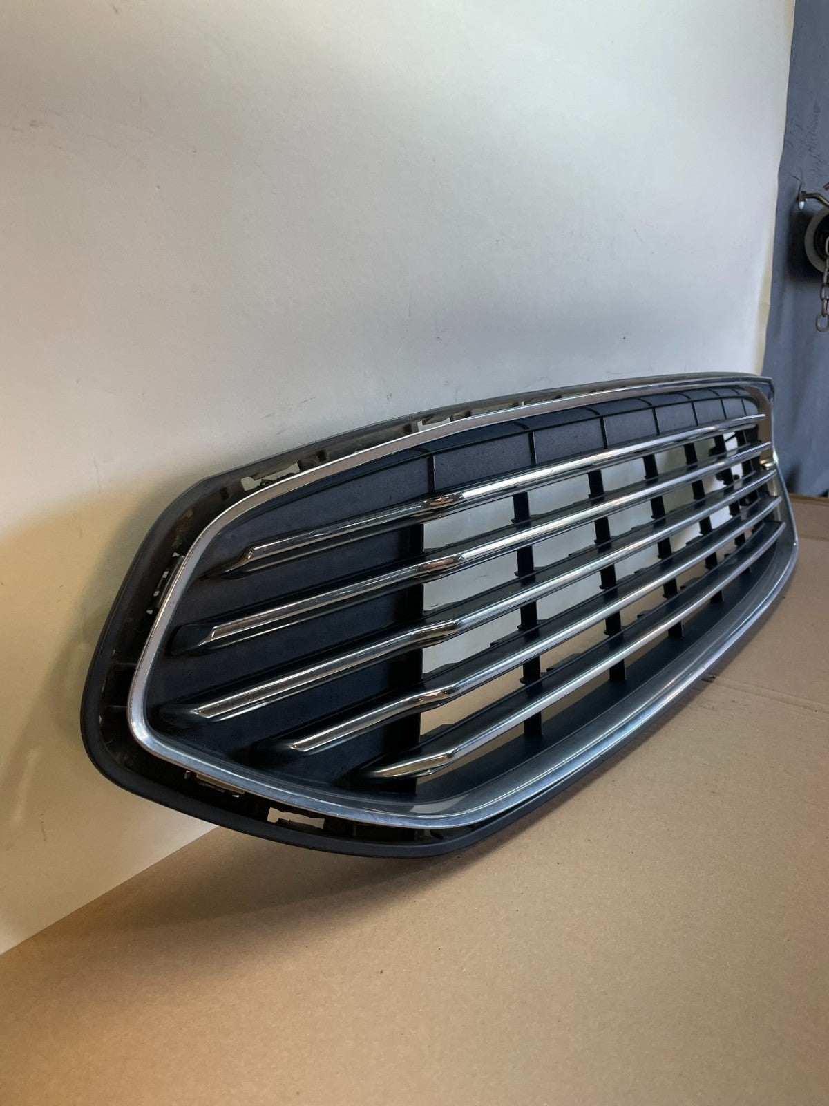 2013 to 2016 Ford Fusion Front Upper Grille Chrome Grill Bumper AG2565 MS2