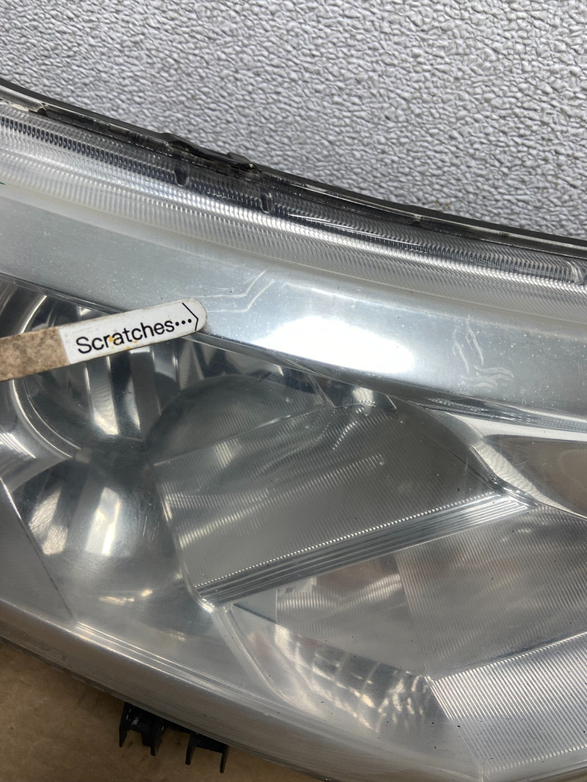 2012 to 2017 Nissan Quest Right Passenger RH Headlight Halogen AB6103 DW3