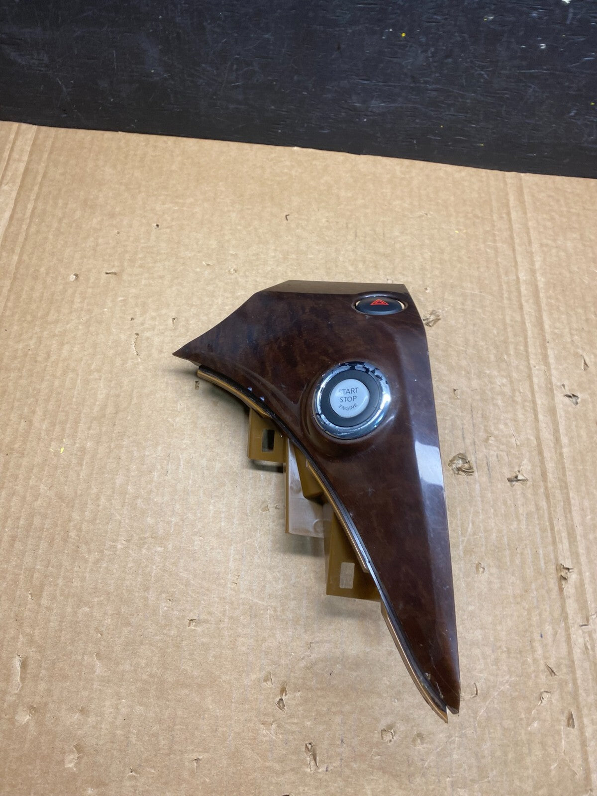 2011 - 2017 Nissan Quest Ignition Switch Bezel Woodgrain Hazard Switch AC9183 DG0
