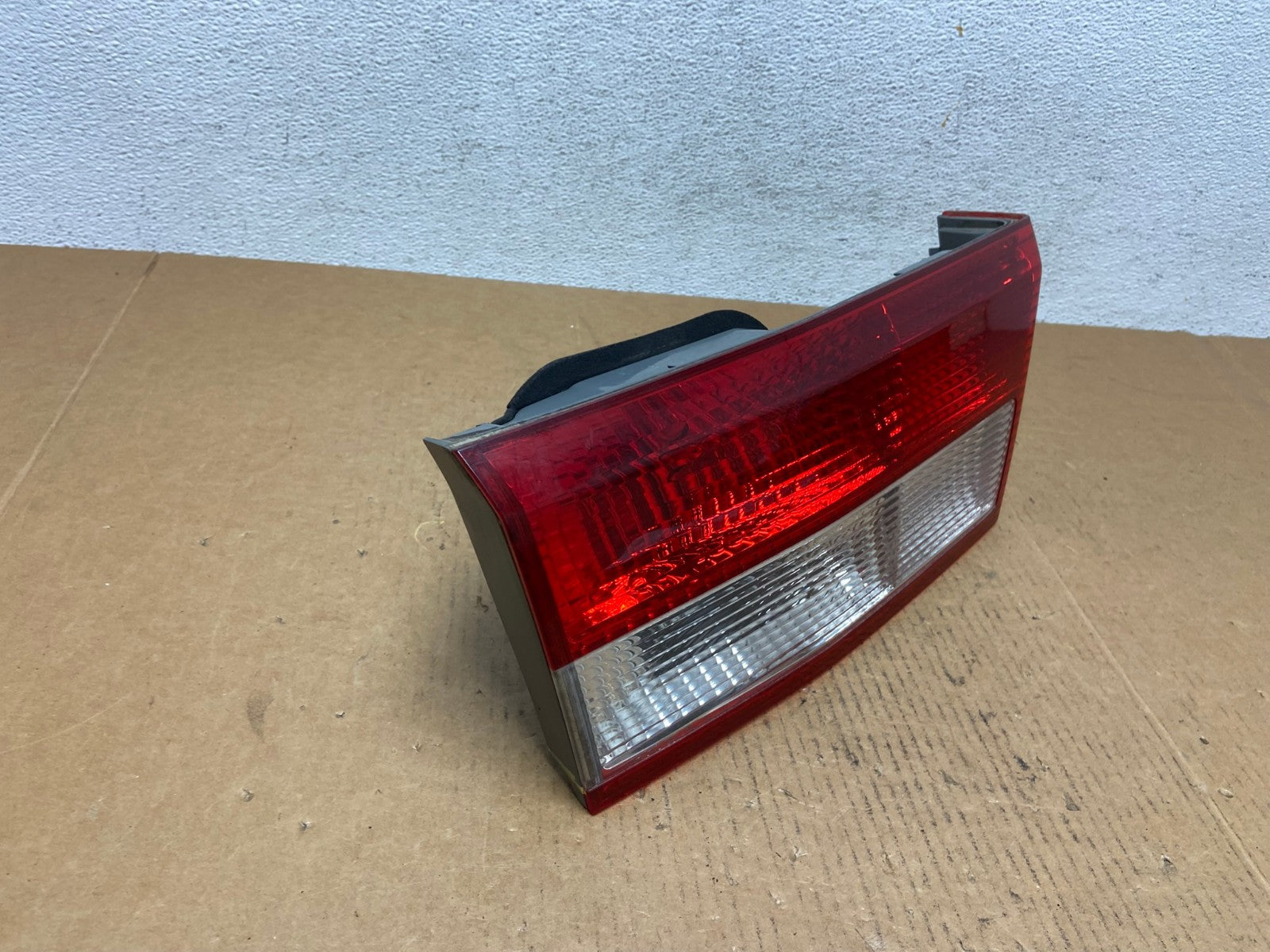 2003-2004 Honda Accord Sedan Left Driver LH Inner Tail Light AE0522 LK2
