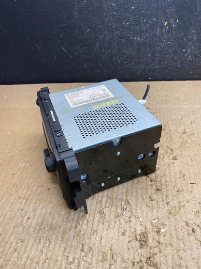 2007 to 2014 GMC Chevy Truck Yukon Silverado AM FM Radio OEM AC4844 DG2