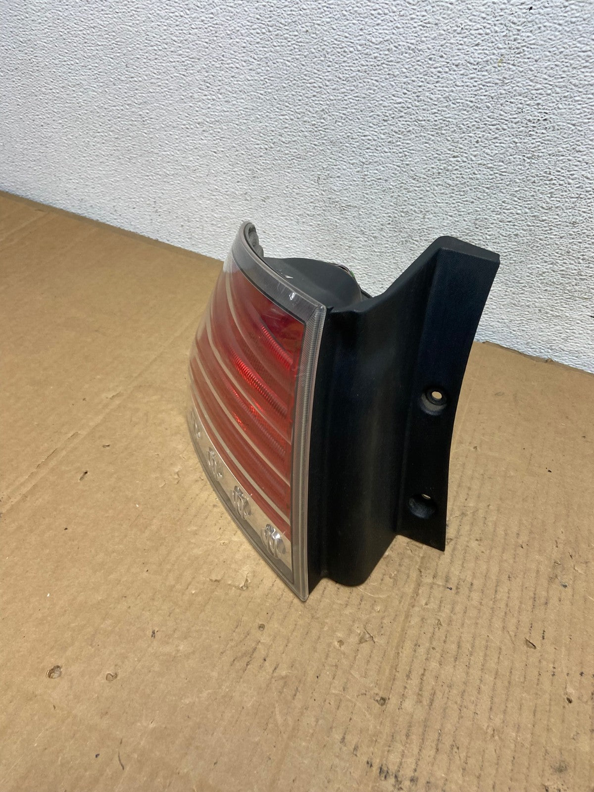 2007 to 2010 Lincoln MKX Left Driver Lh Side Tail Light AD0881 LK1