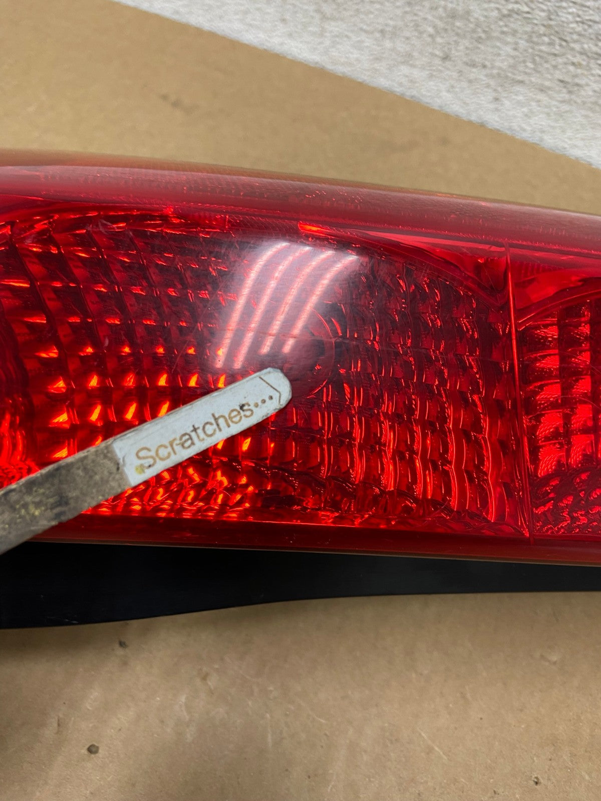 2005 to 2006 Honda Cr-v Crv Left Driver LH Tail Light AI2641 LK3