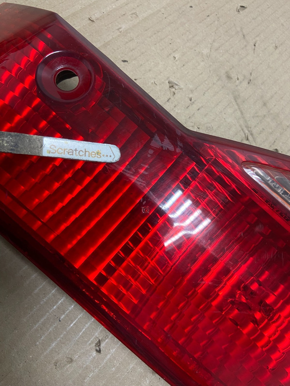 1998 to 2000 Honda Accord Right Passenger Side Inner Tail Light AI9547 LK3