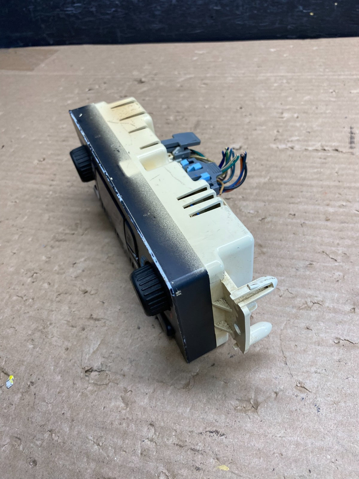 2003 to 2006 Chevrolet Silverado HVAC Heater Climate Control Module AG6468 DG4