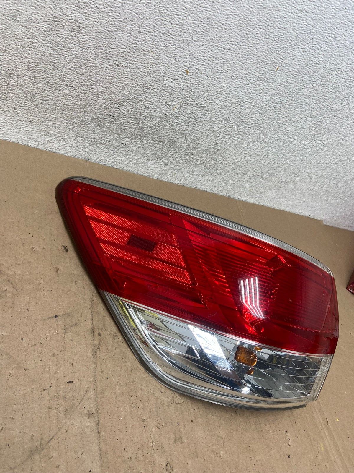 2013 to 2016 Nissan Pathfinder Left Driver Lh Side Tail light AG4740 LK2