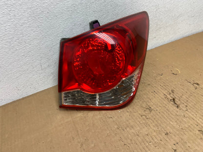 2011 2012 2013 2014 Chevrolet Cruze Right Passinger RH Side Tail Light AD1160 LK2