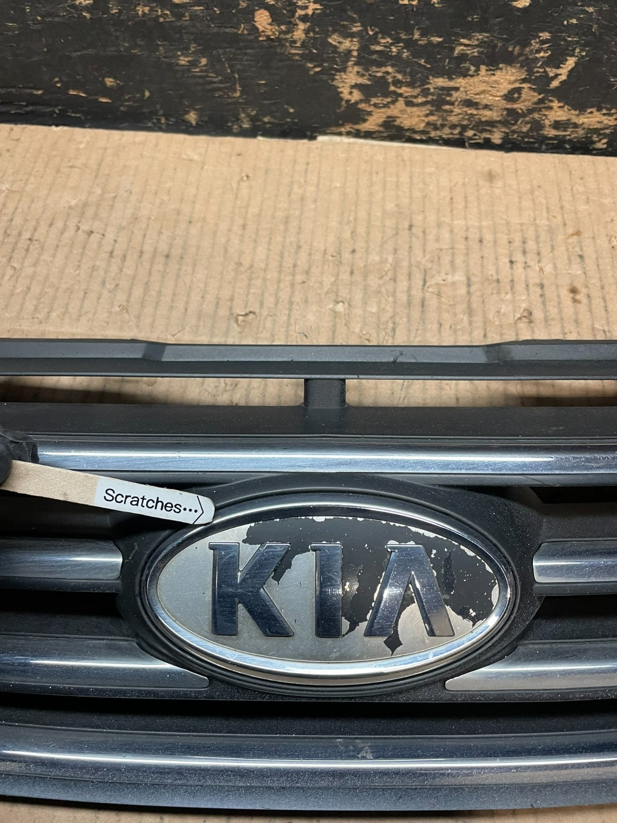 2007 to 2008 Kia Spectra Front Upper Grill Grille OEM Y2034 DG4