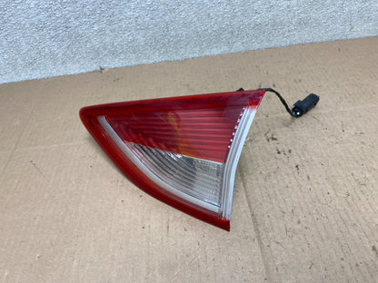 2013 to 2016 Ford Escape Right Passenger RH Side Inner Tail Light OEM W0744 DW1