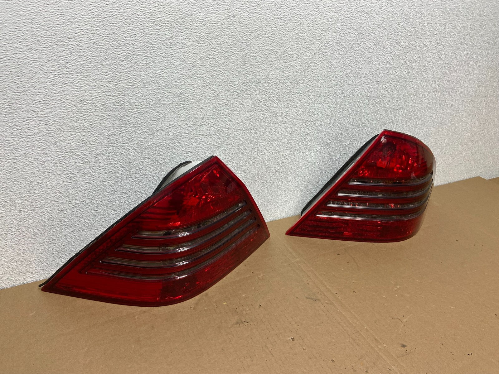 2003-2006 Mercedes-Benz S-Class Left+Right Tail Lights AB6357 DW2