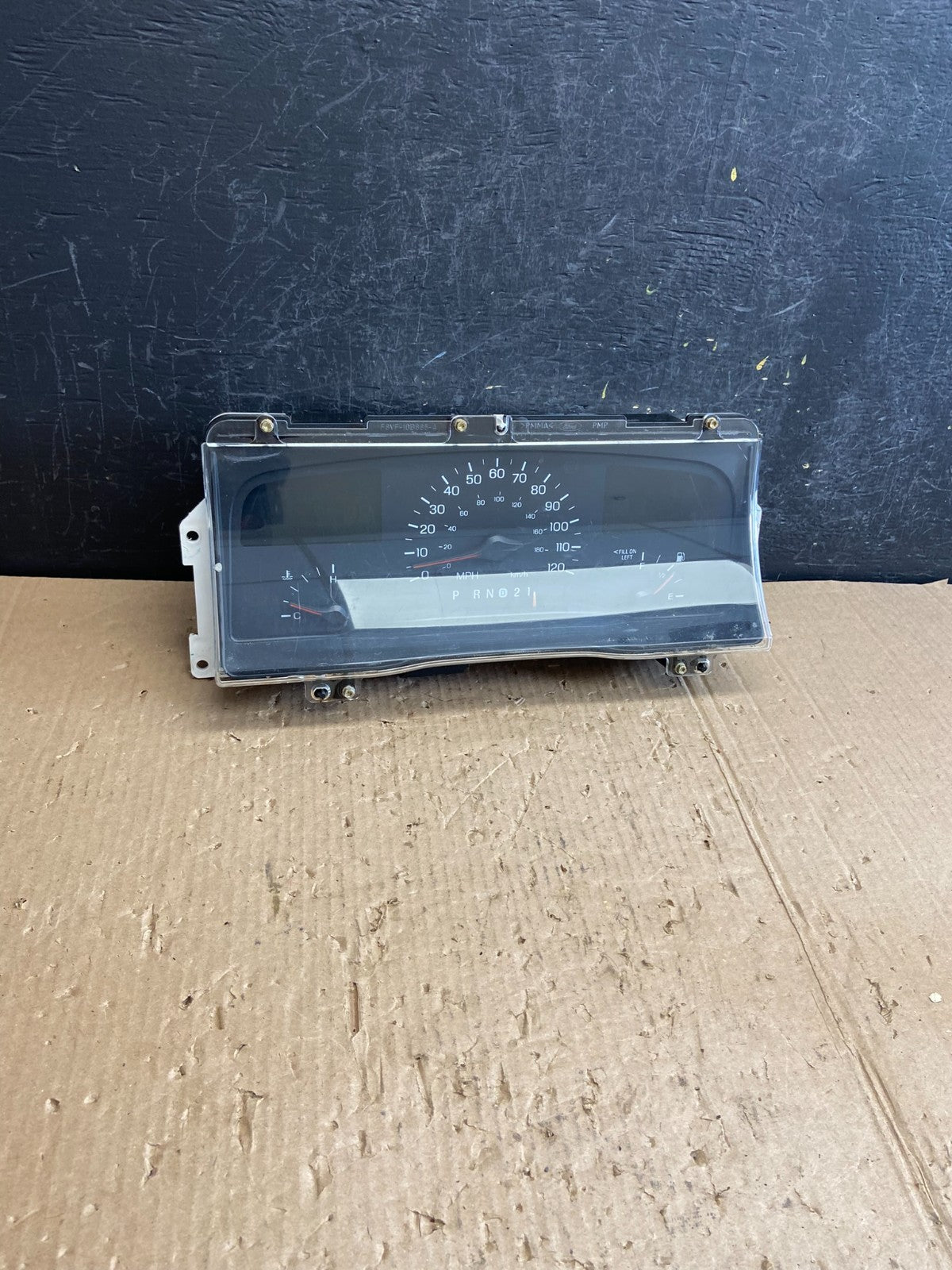 1998 to 2002 Lincoln Town Car Speedometer Gauge Cluster ae4204 DG0