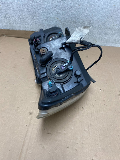 2009 to 2017 Dodge Journey Headlight Left Driver Lh Side Halogen U7089 DW7