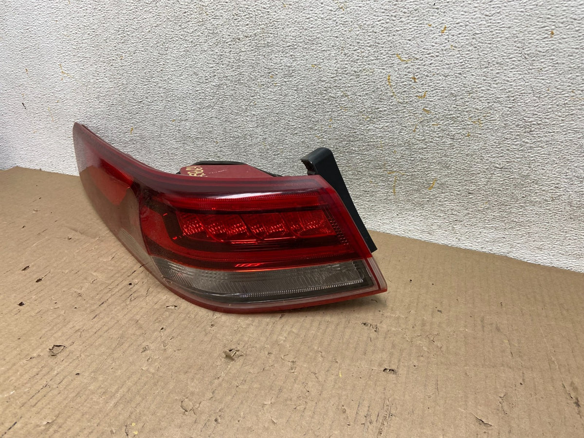 2016 to 2020 Kia Optima Left Driver LH Side LED Tail Light AH5864 DG2