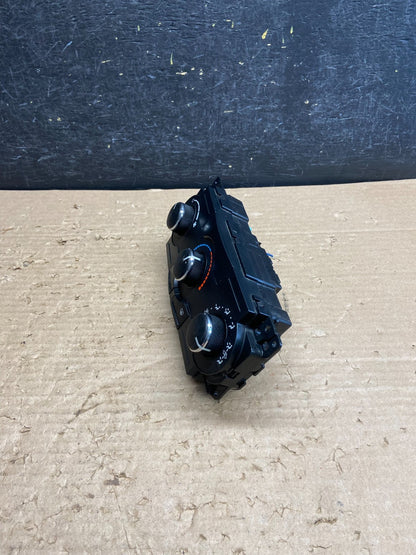 2008 - 2010 Dodge Charger Dash Climate Temperature Control Radio Bezel AG8578 DG2