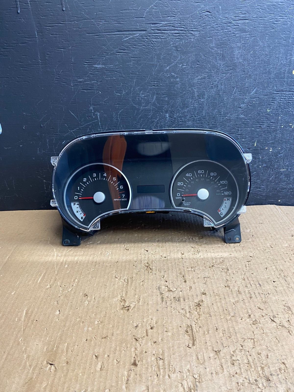 2008 Ford Explorer Speedometer Cluster Gauge AF1580 DG0