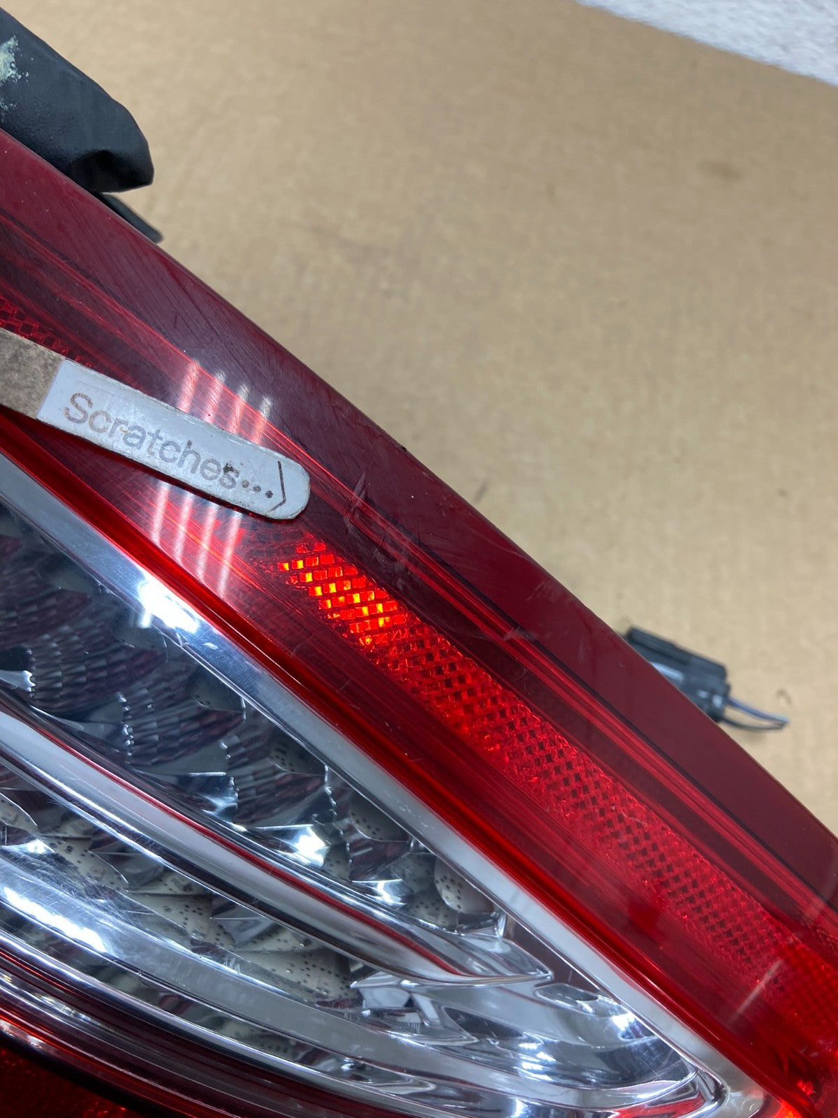 2013 to 2016 Ford Fusion Right Passenger RH Side Tail Light AF9521 DW3