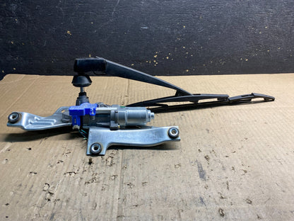 2010 to 2013 Subaru Forester Rear Windshield Washer Wiper Motor AB03691