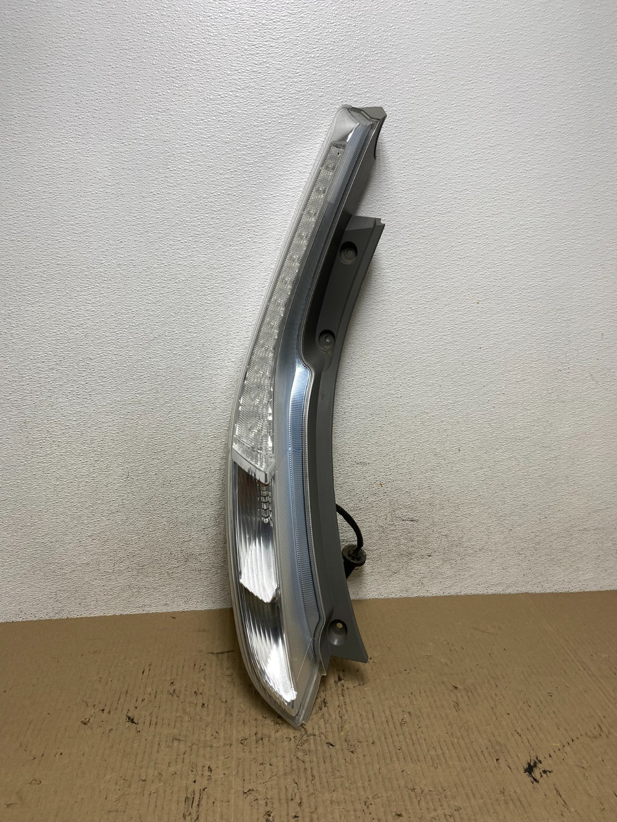 2013 to 2014 Nissan Leaf Left Driver Lh Side Tail Light af6065 DG0