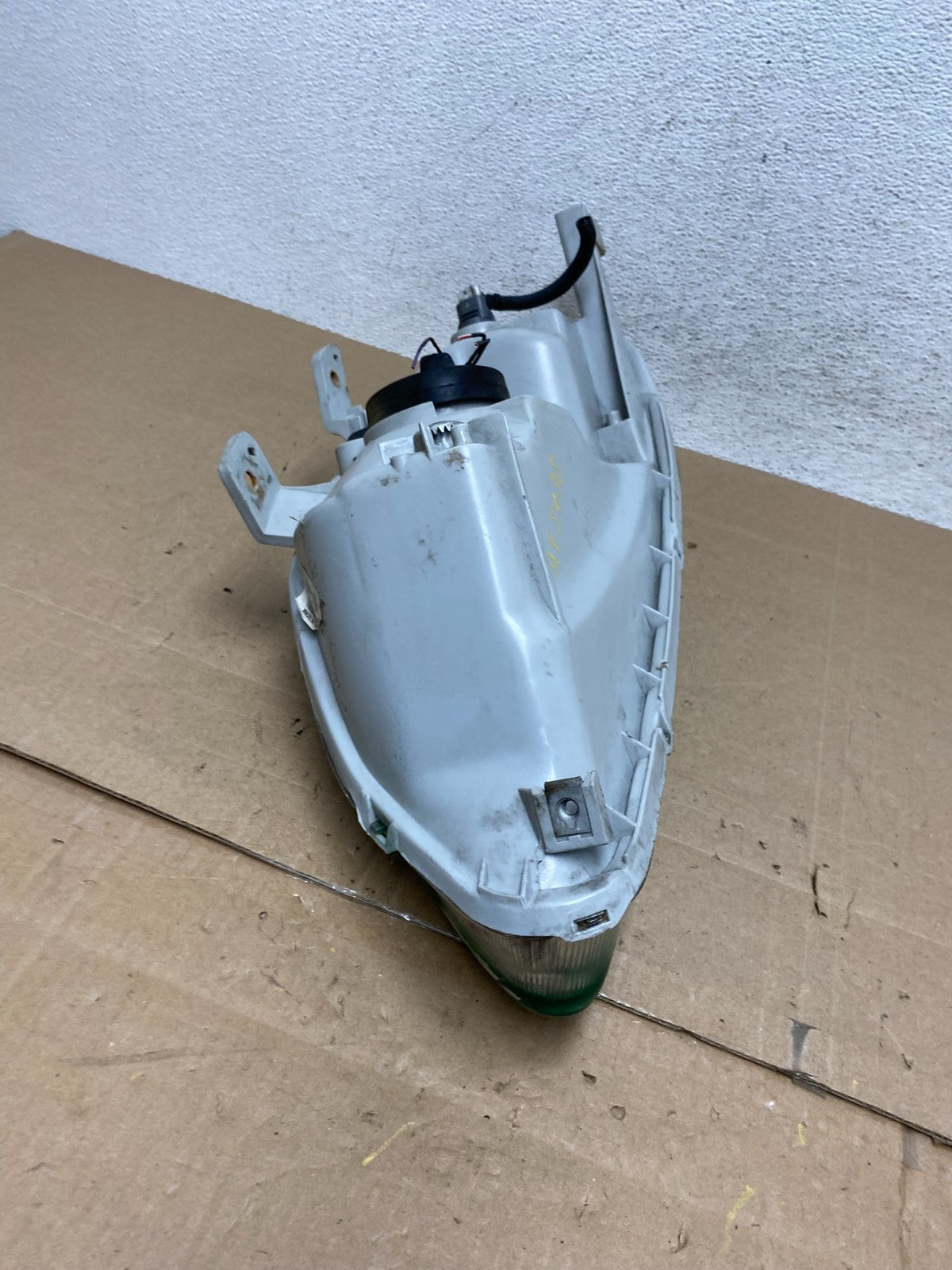 1999 to 2000 Honda Civic SiR EK9 3D Type-R Right Side Headlight AE50786