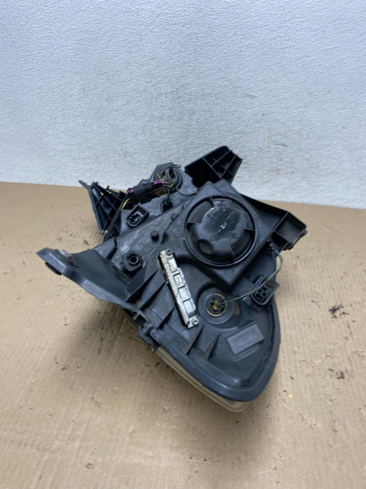 2008-2012 Buick Enclave Left Driver Headlight Xenon Hid One Ballast AF7112 DW11