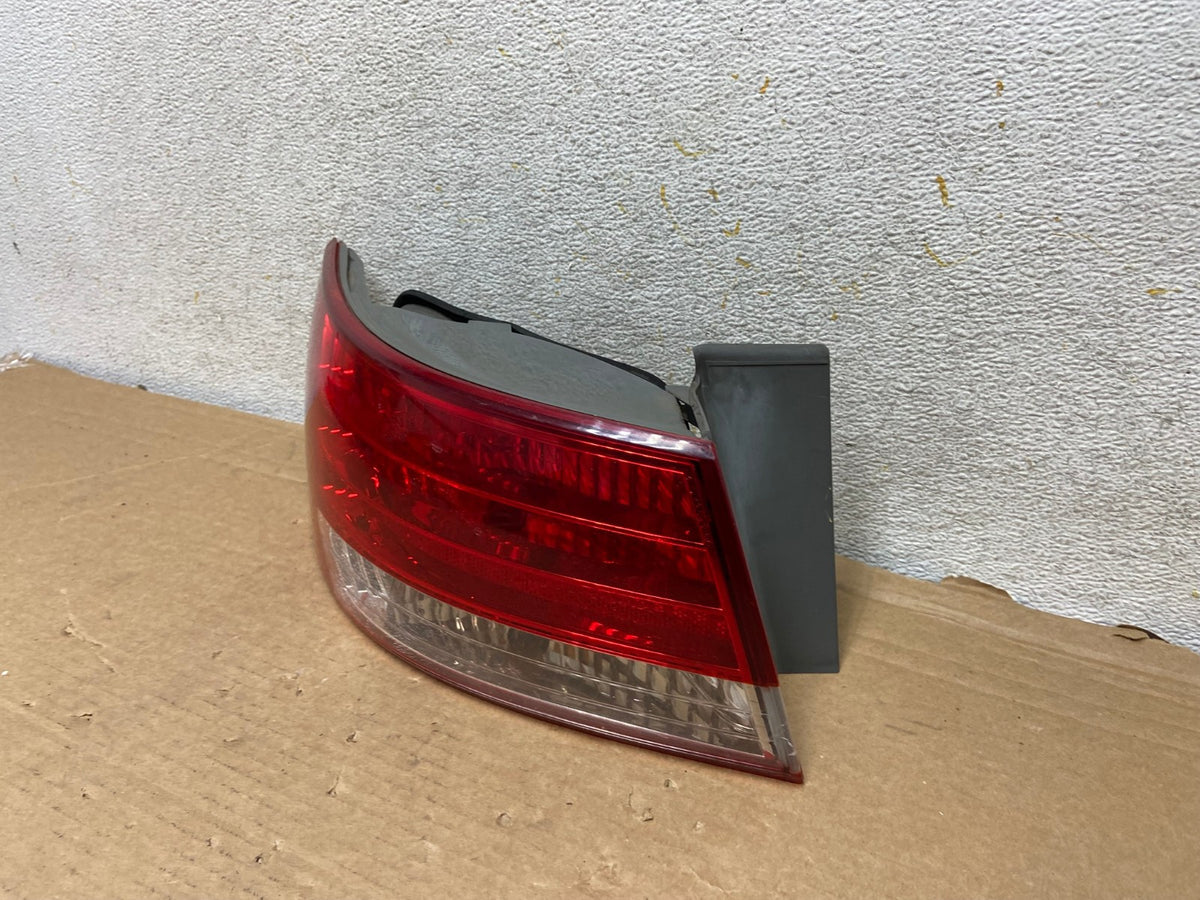 2006 2007 2008 Hyundai Sonata Left Driver Lh Side Tail Light AH8330 LK2