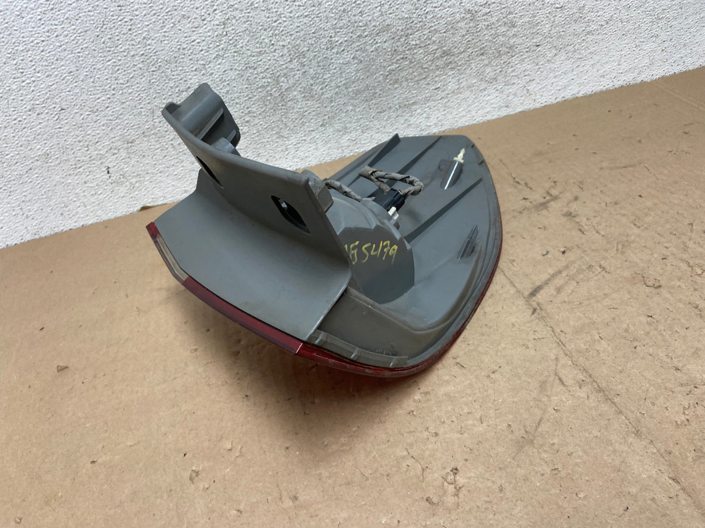 2005 2006 2007 Honda Odyssey Left Driver LH Side Tail Light AG5479 LK4
