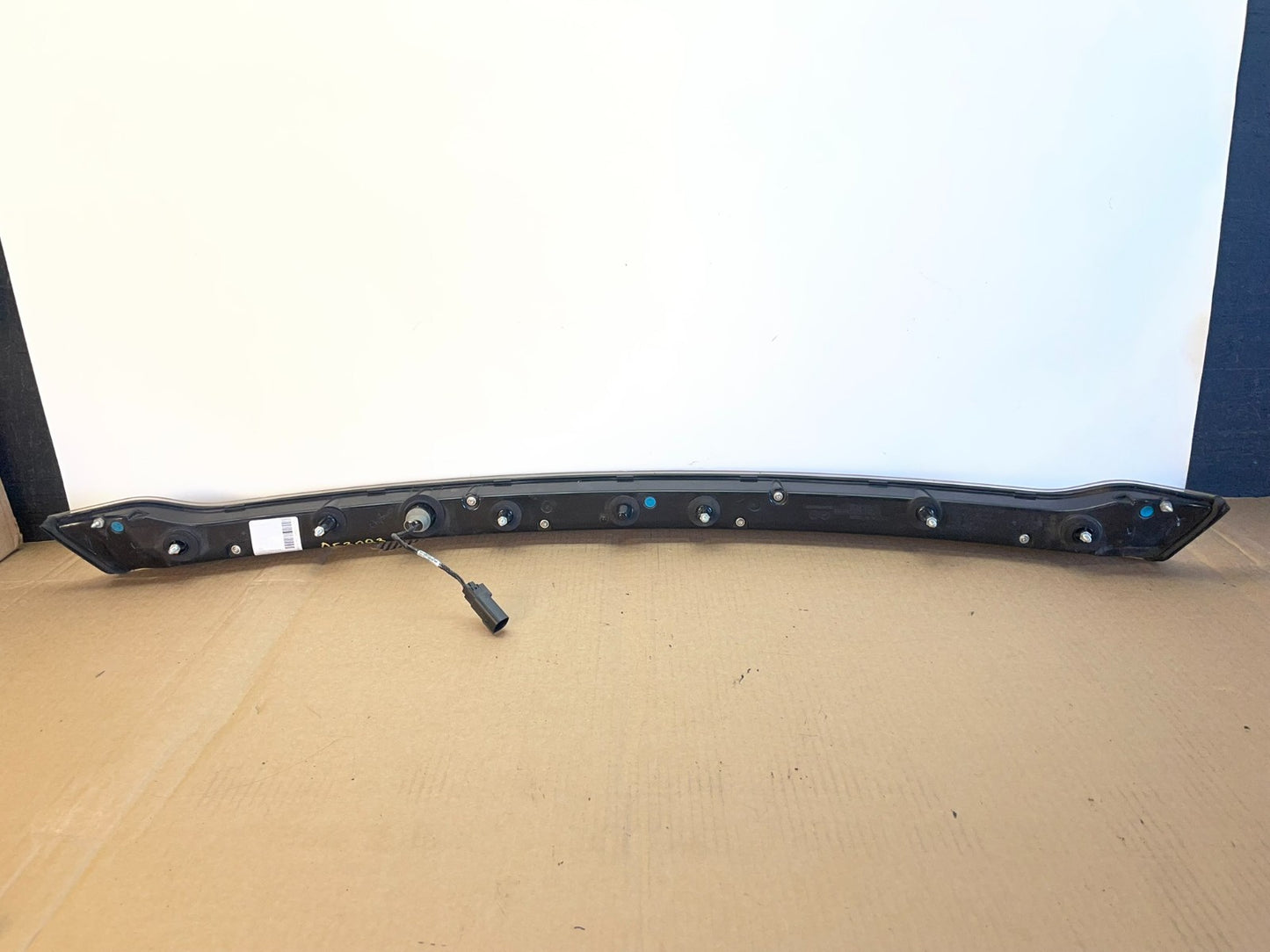 2013-2019 Lincoln MKZ Rear Center Trunk Tailgate Tail Light ag3083 DG3