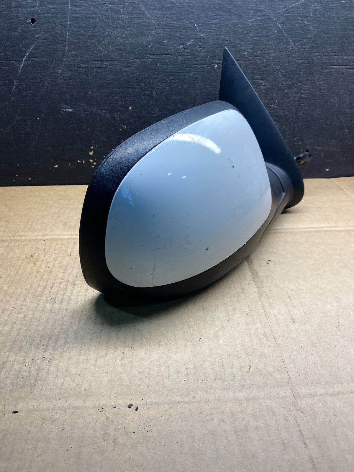 2003 to 2006 Gmc Yukon Right Passenger Turn Signal  View Door Mirror AB3939 MS1