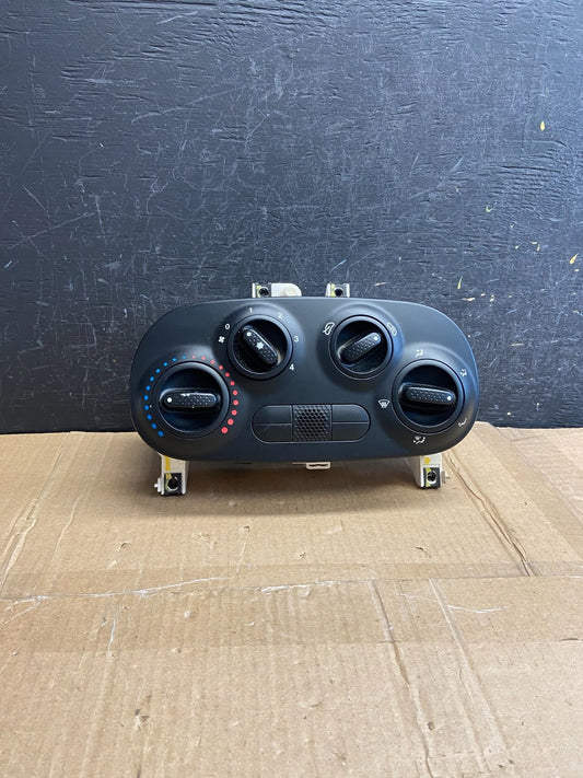 2012-2017 Fiat 500 HVAC Heater A/C Climate Control Switch Panel AF2804 DG0