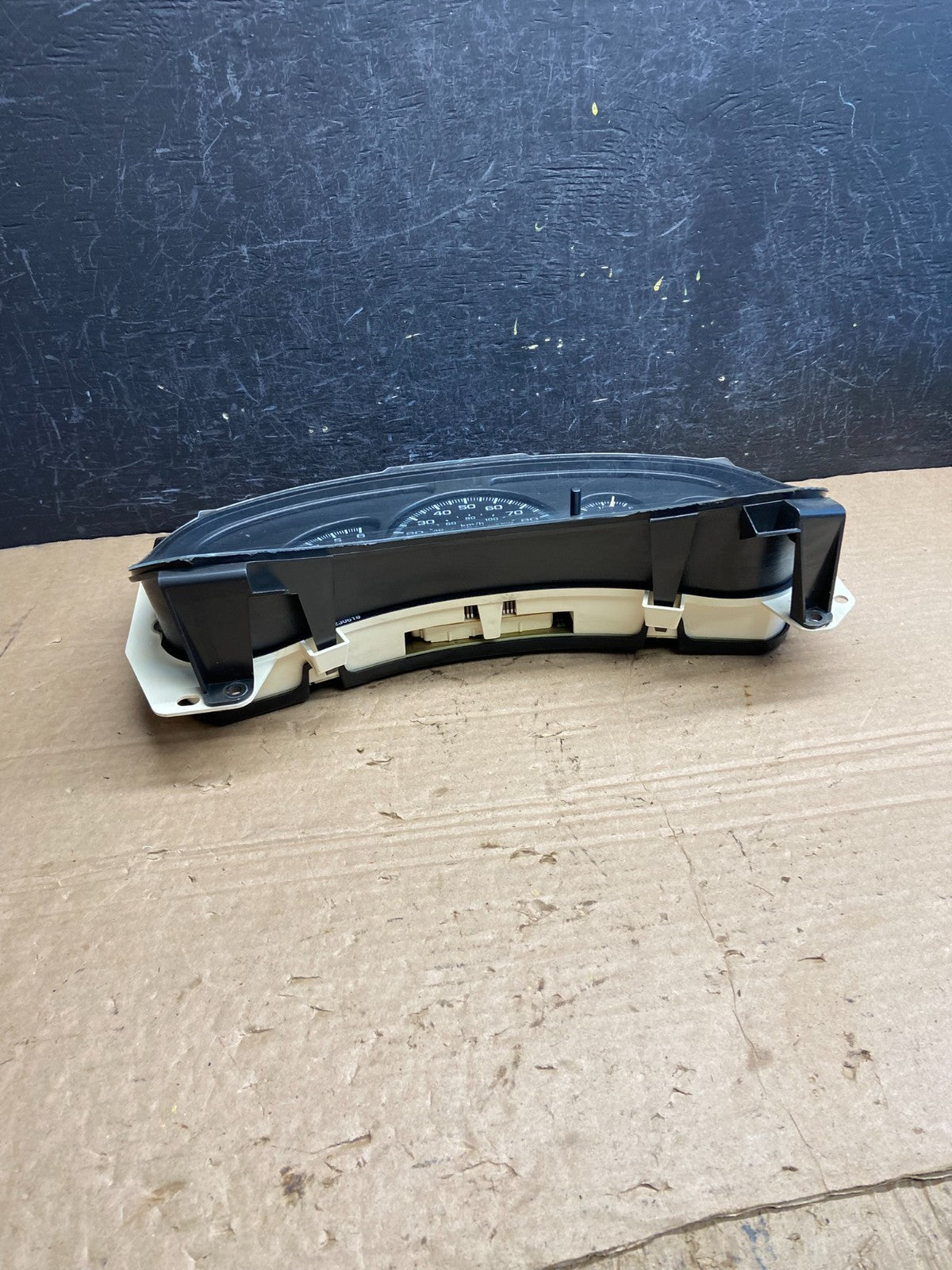 1999 to 2002 Chevrolet Silverado Sierra Cluster Gauge Speedometer ECM af2156 DG4