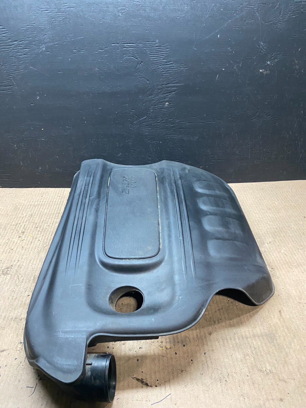 2013 to 2016 Dodge Dart 2.0L Engine Motor Cover Shield E4840 DG12