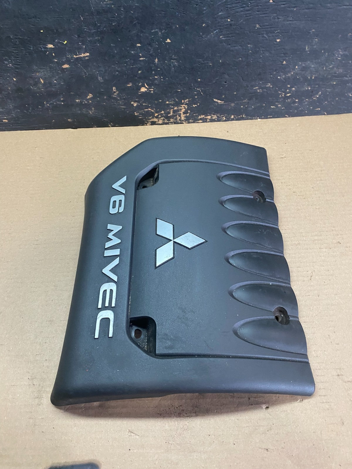 2007 to 2020 Mitsubishi Outlander GT 3.0L V6 Mivec Engine Cover s1210 DG2