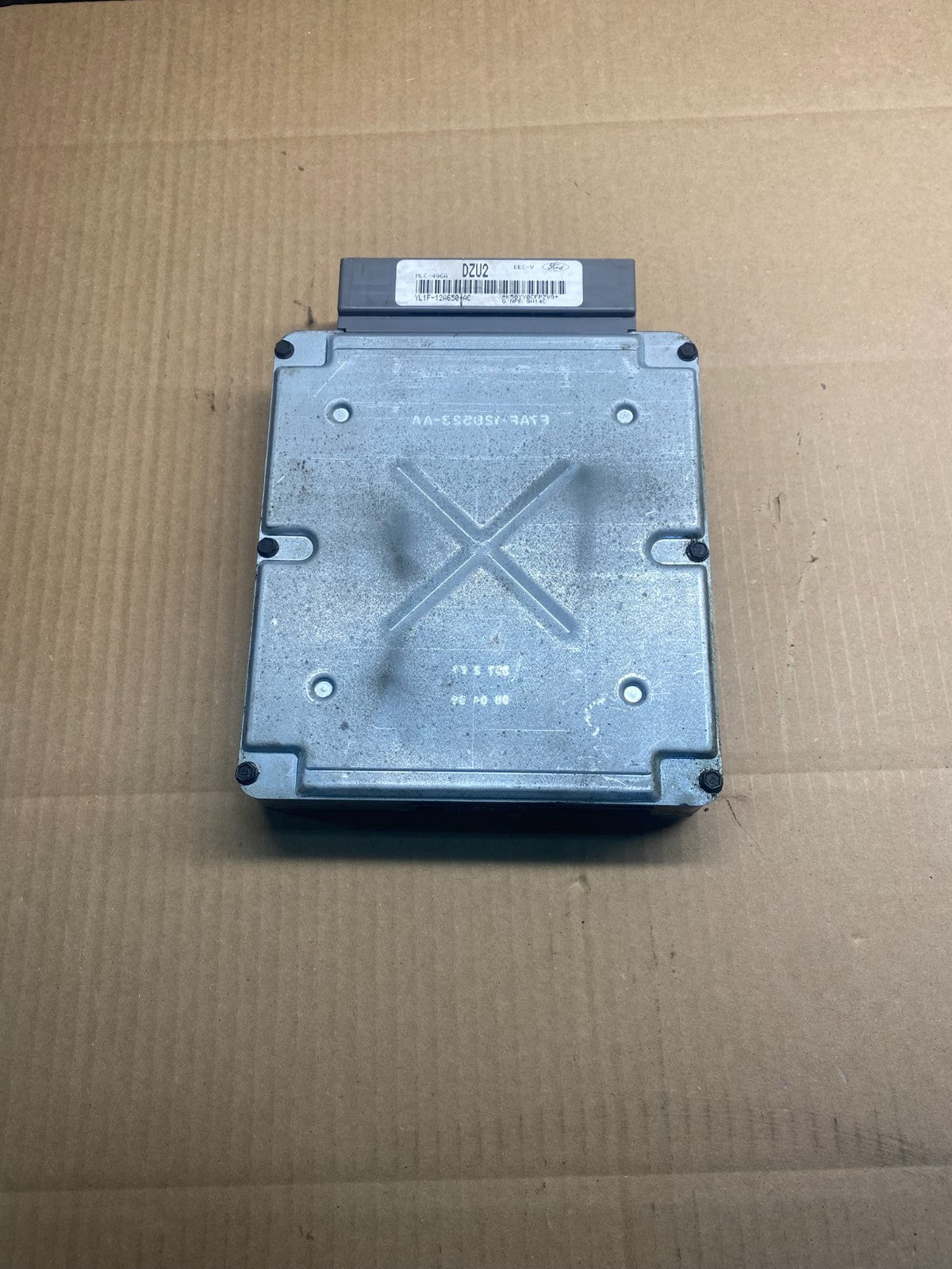 2000 Lincoln Navigator 5.4L Engine Control Unit ECU ac9025 DG1
