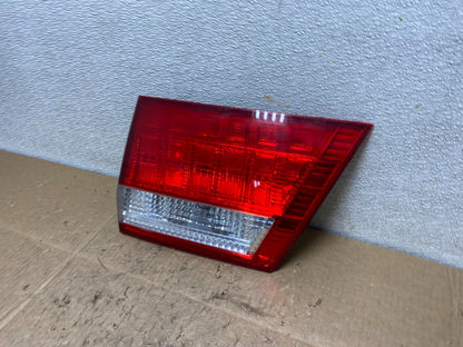 2005 2006 2007 Honda Odyssey Inner Right Passenger RH Tail Light Z1142 DW1