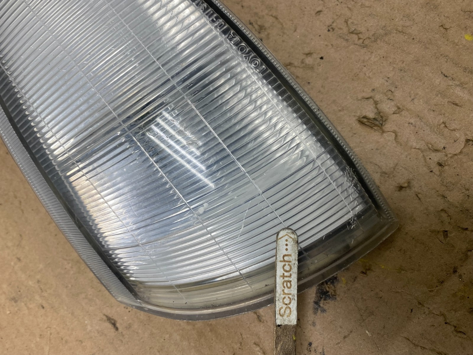1992 to 1994 Toyota Camry Left Driver LH Side Turn Signal Oem W0971 DW3