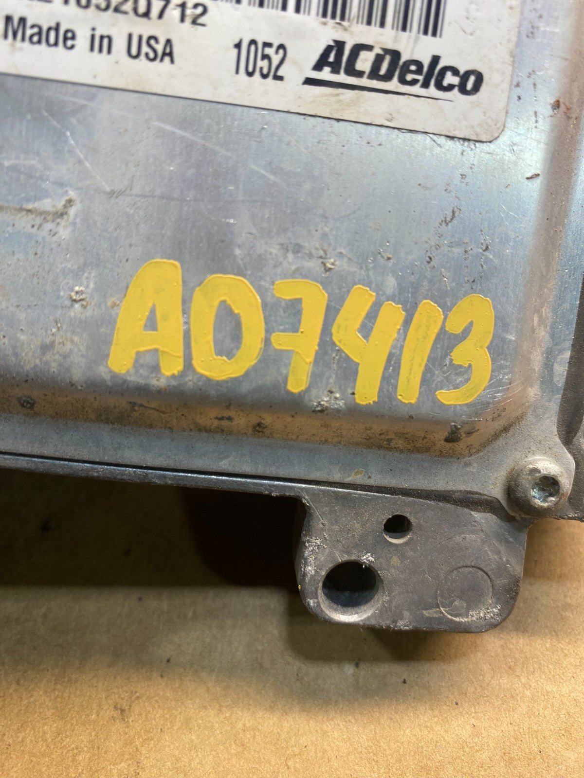 2010 to 2013 Chevrolet Silverado Yukon Engine Control Module ECM ECU AD7413 DG3