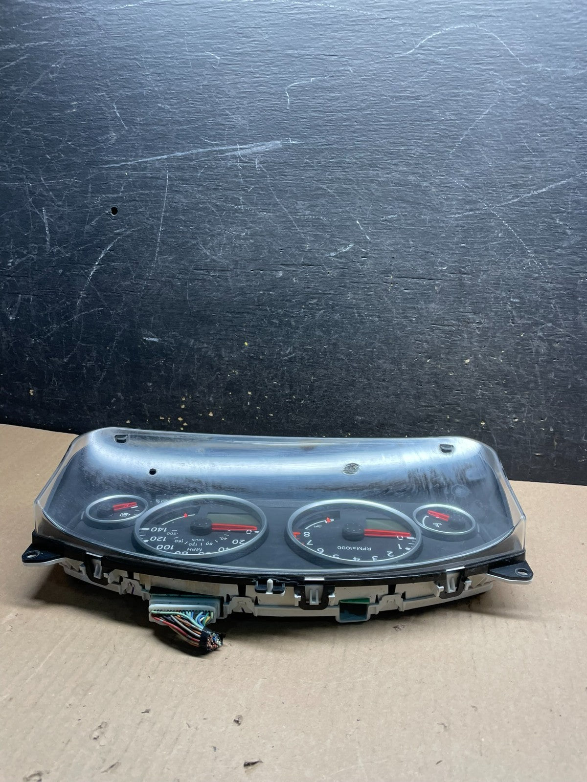 2006 to 2012 Nissan Pathfinder Xterra Cluster Speedometer Instrument U14122